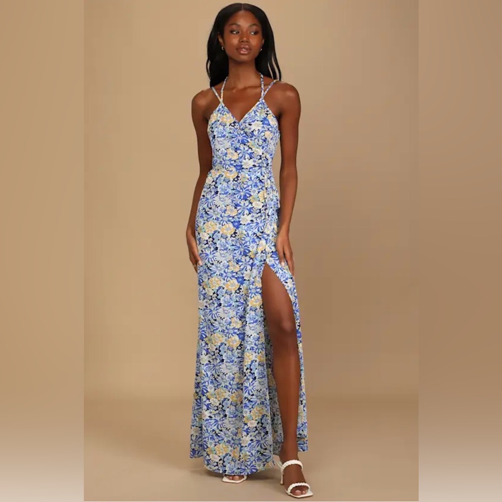 Lulus Here to Be Happy Blue Floral Wrap Maxi Dress Open Back Size Medium NWT